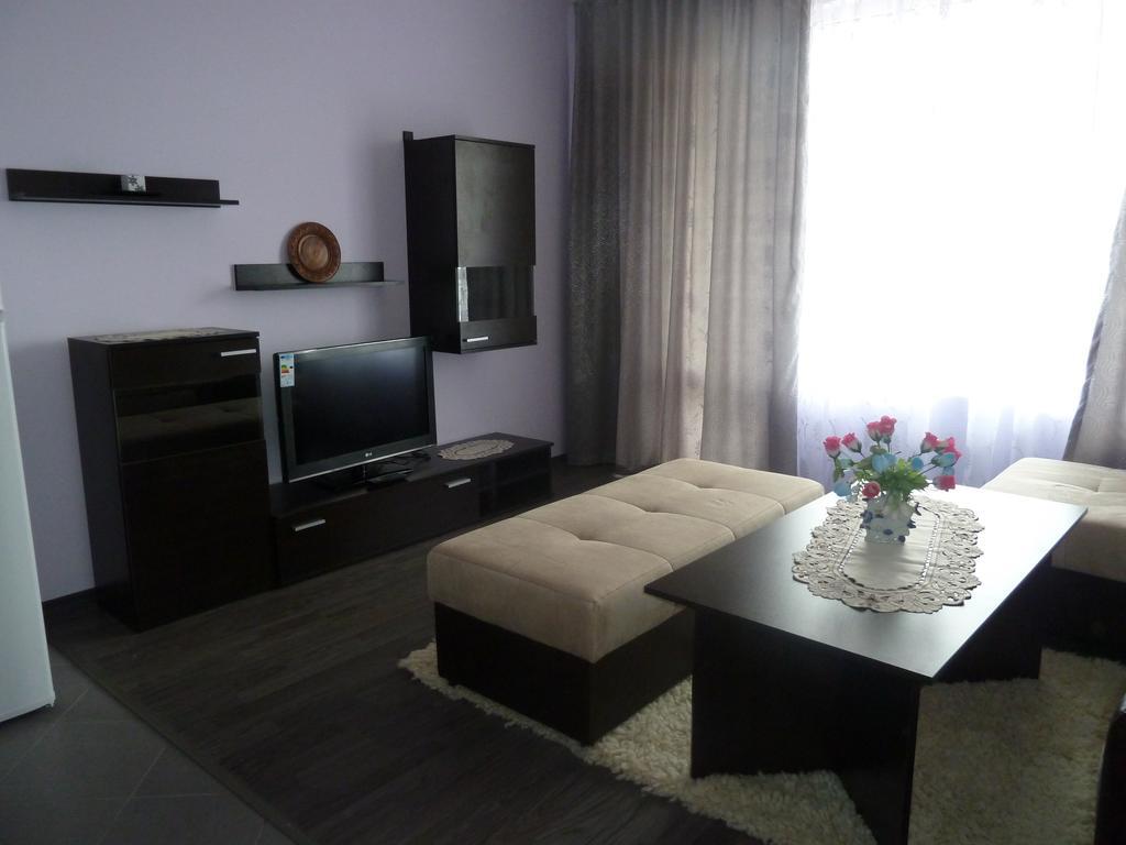 Anfid Apartments Burgas Bagian luar foto